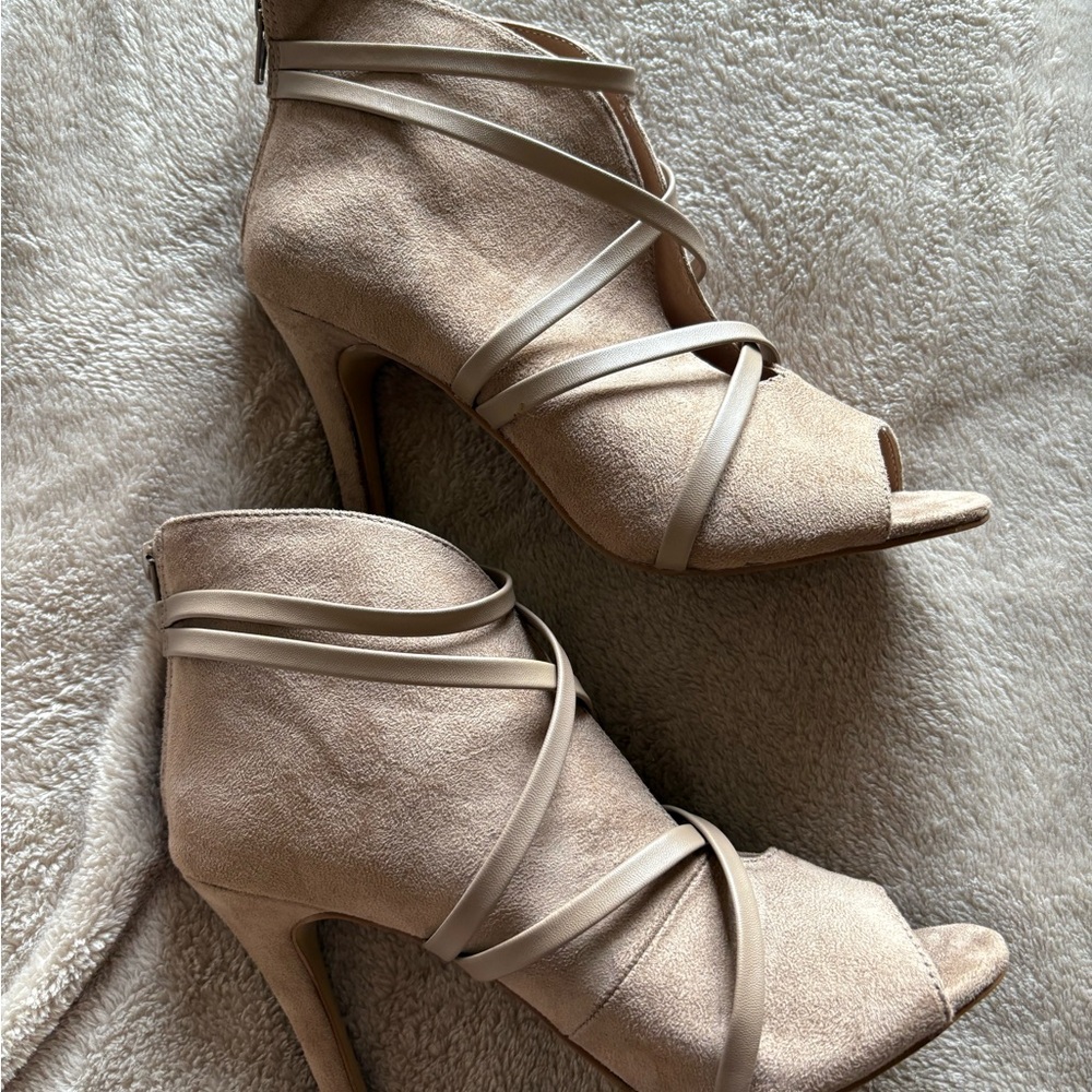 Samara bootie from Journee Collection